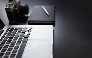 齐肩无刘海发型全攻略：适合圆脸方脸的显脸小发型教程