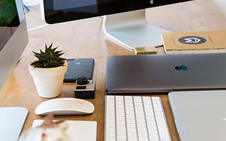 女生运动式发型全攻略：日常快速打造+5款懒人扎发教程，显瘦显高一绝！